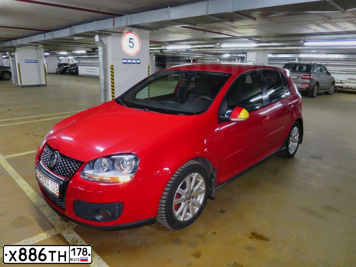Фото автомобиля VOLKSWAGEN POLO, 2017 — госномер Х886ТН178. Цвет: Белый