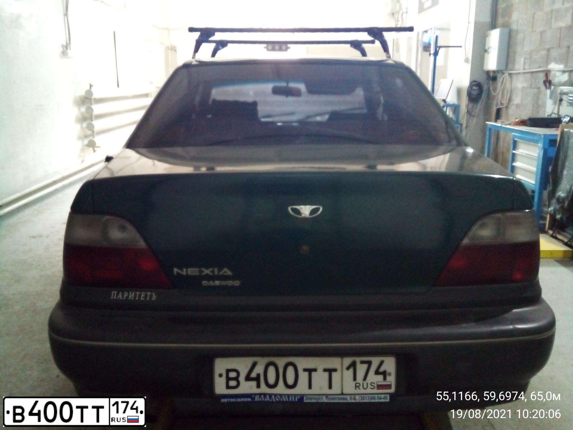 Фото автомобиля DAEWOO NEXIA, 1999 — госномер В400ТТ174. Цвет: ЗЕЛЕНЫЙ