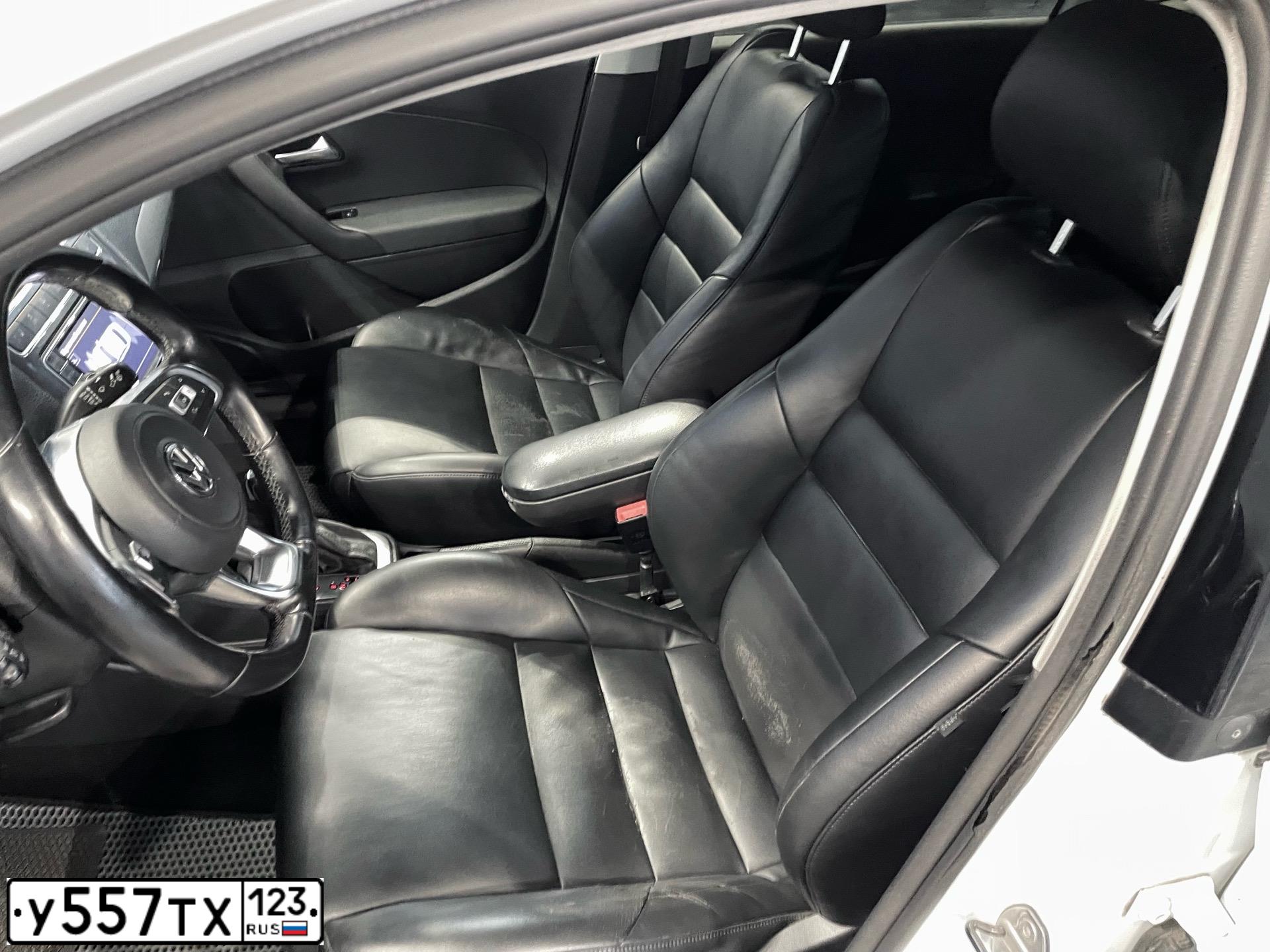 Фото автомобиля VOLKSWAGEN TIGUAN, 2020 — госномер У900МТ193