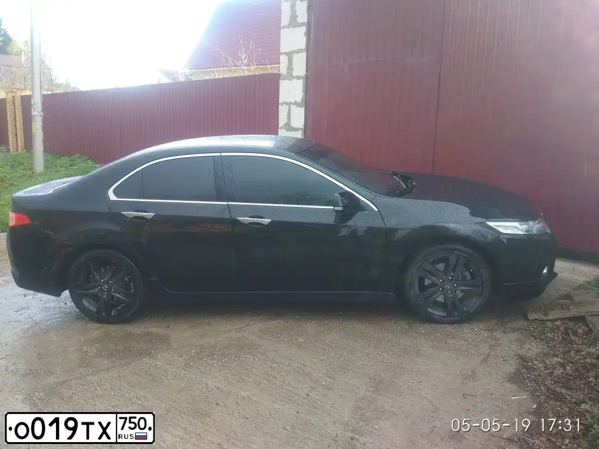 Фото автомобиля HONDA ACCORD, 2012 — госномер О019ТХ750. Цвет: ЧЕРНЫЙ