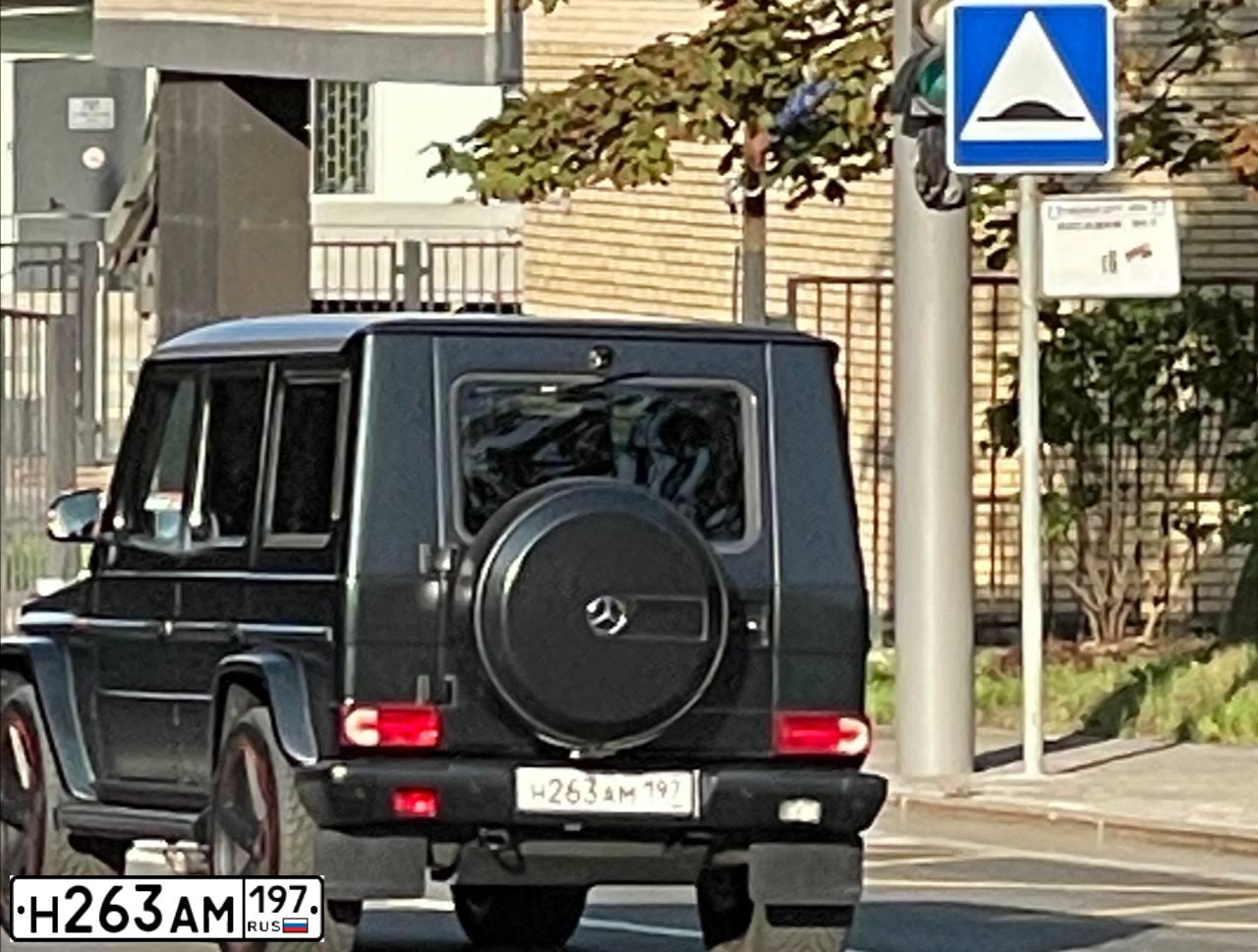 Фото автомобиля MERCEDES G-KLASSE, 2013 — госномер Н263ТА199. Цвет: ЧЕРНЫЙ