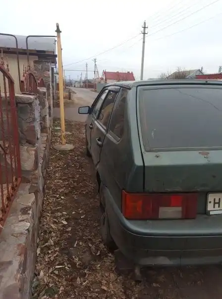 Фото автомобиля LADA 2107, 2005 — госномер Н579ТУ36. Цвет: ТЕМНО-ВИШНЕВЫЙ