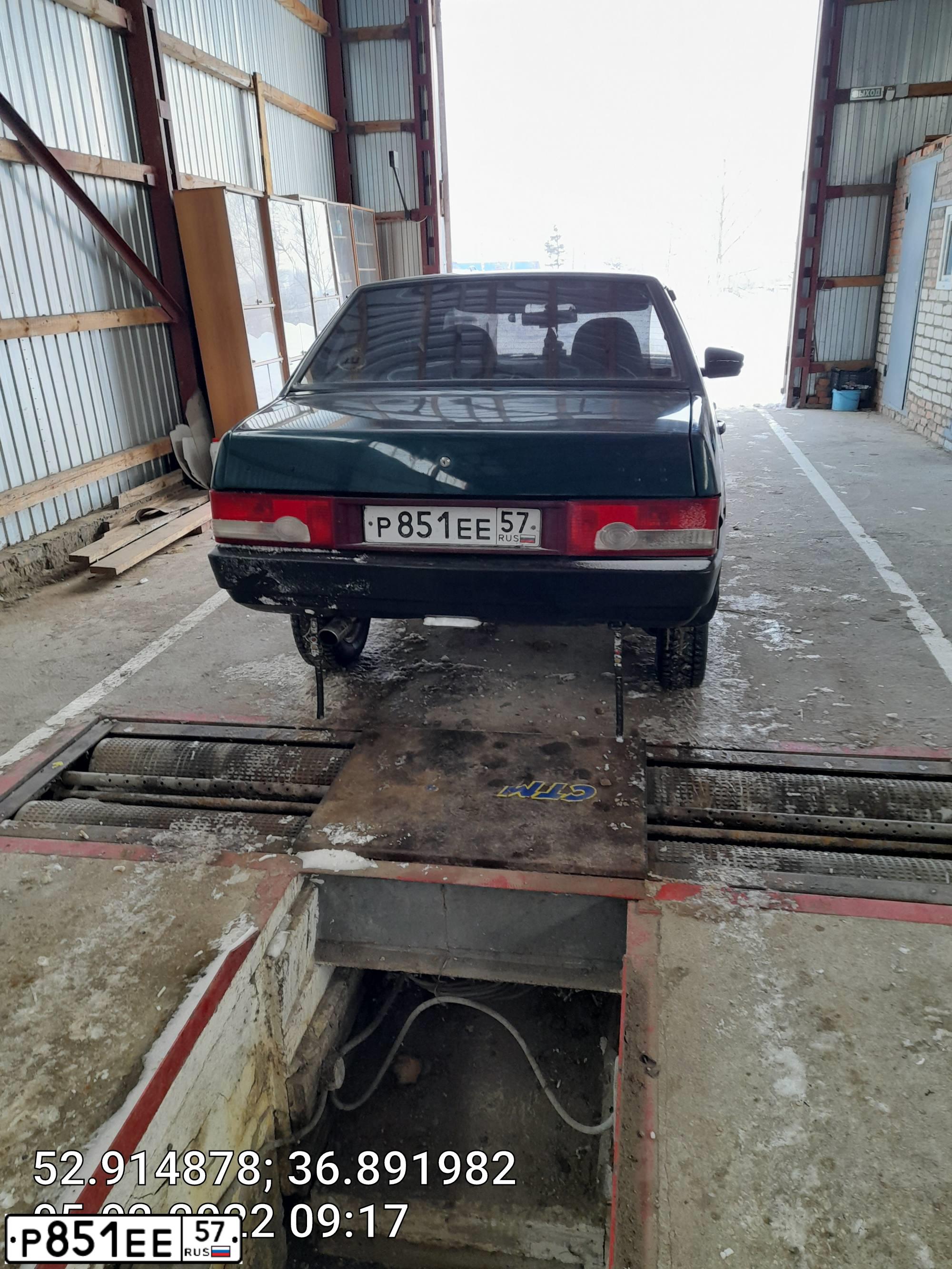 Фото автомобиля LADA 2109 SAMARA, 2002 — госномер Р851ЕЕ57. Цвет: ЗЕЛЕНЫЙ