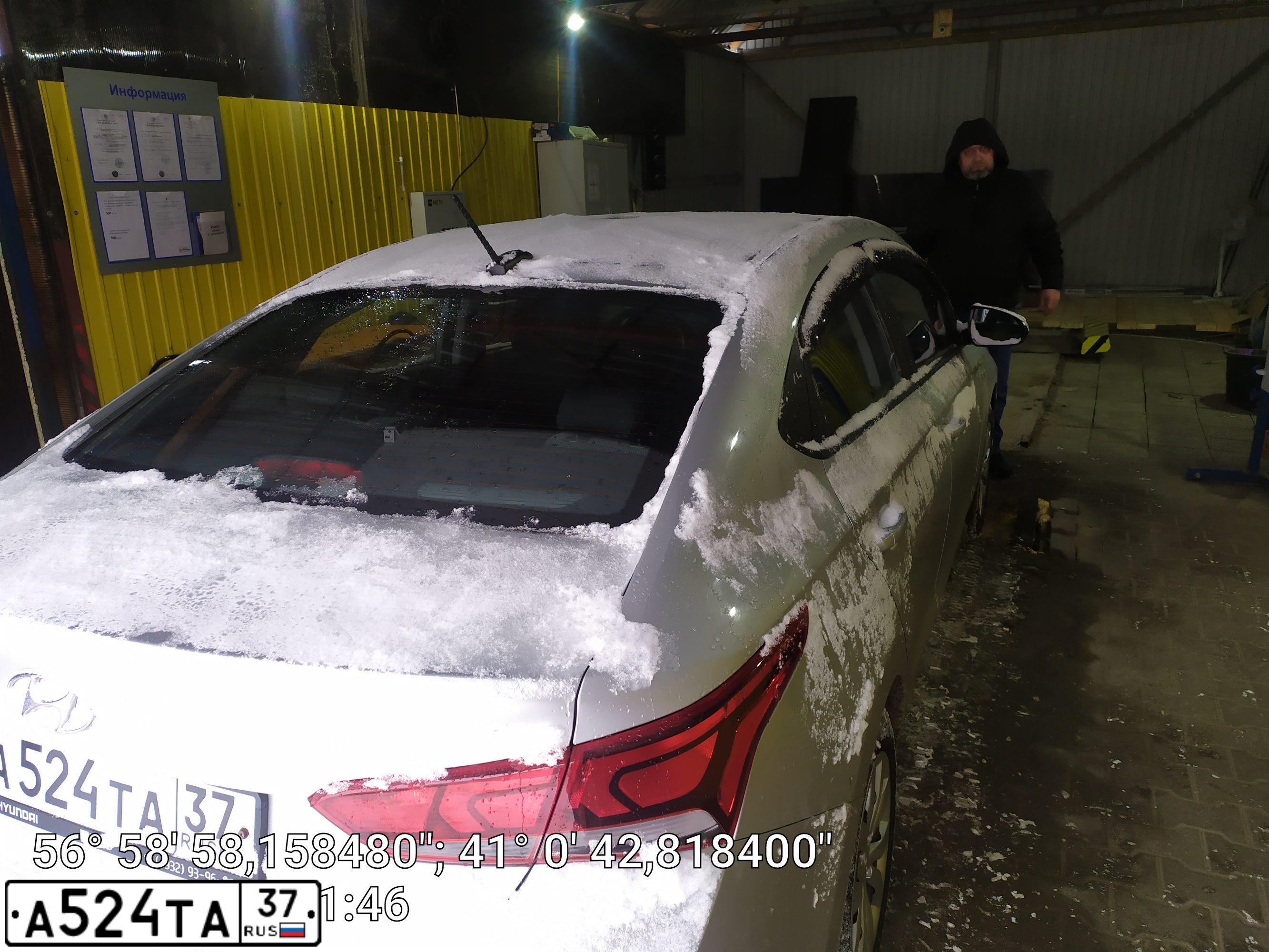 Фото автомобиля HYUNDAI SOLARIS, 2017 — госномер А524ТА37. Цвет: Серебристый