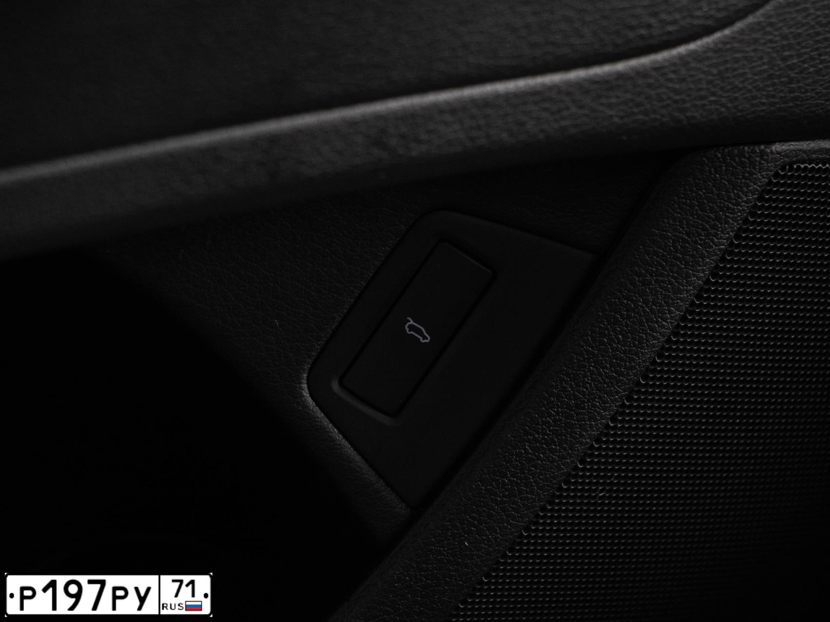 Фото автомобиля AUDI Q7, 2014 — госномер У776РХ71