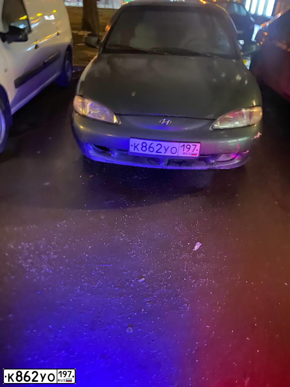 Фото автомобиля HYUNDAI LANTRA, 1997 — госномер О692ТВ97. Цвет: ЗЕЛЕНЫЙ