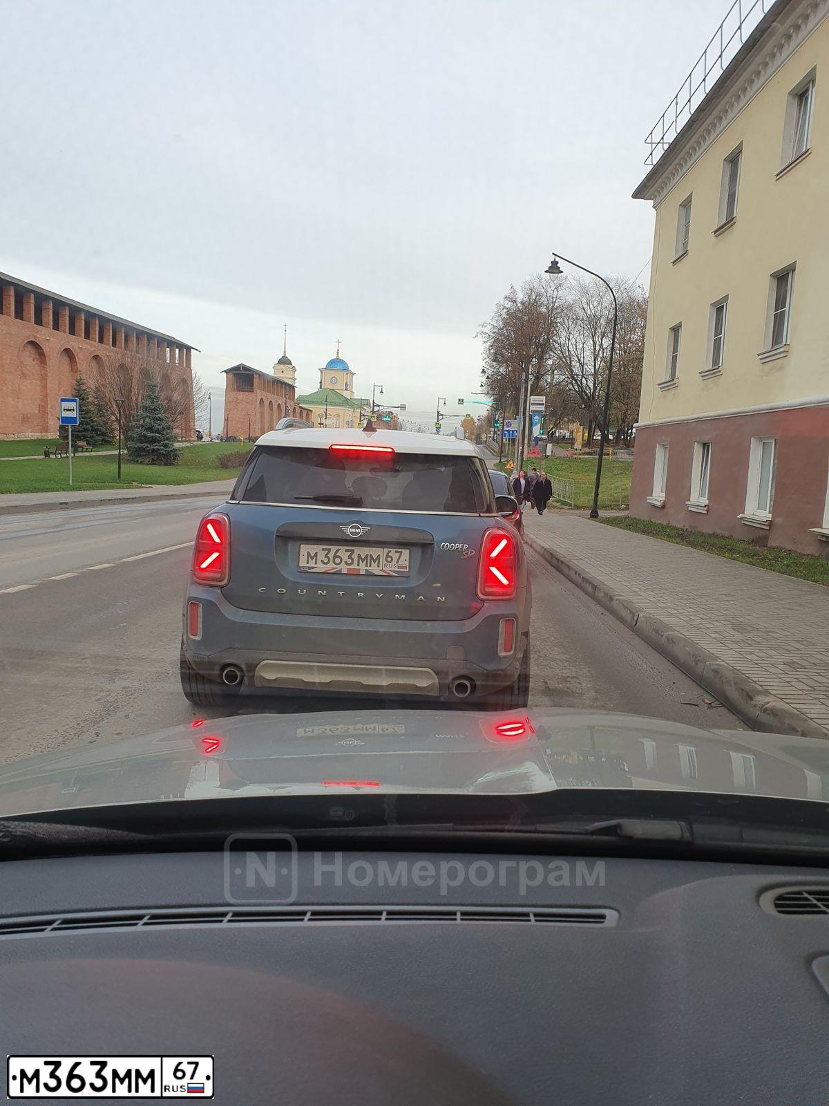 Фото автомобиля LADA 2131 NIVA, 2010 — госномер Т004НУ67. Цвет: СЕРО-ЗЕЛЕНЫЙ