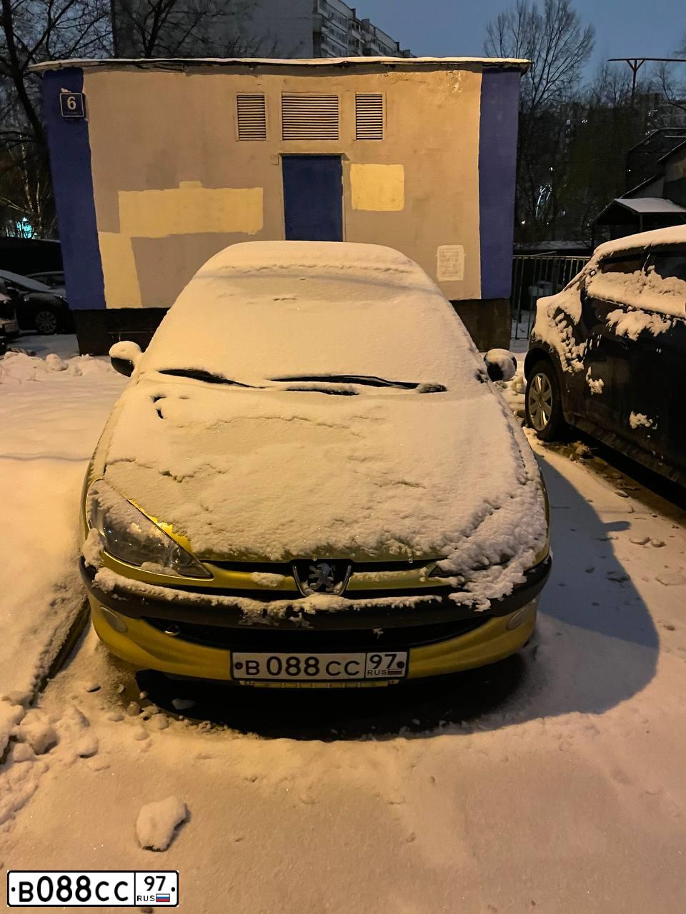 Фото автомобиля PEUGEOT 206, 2004 — госномер В088СС97. Цвет: ЖЕЛТЫЙ