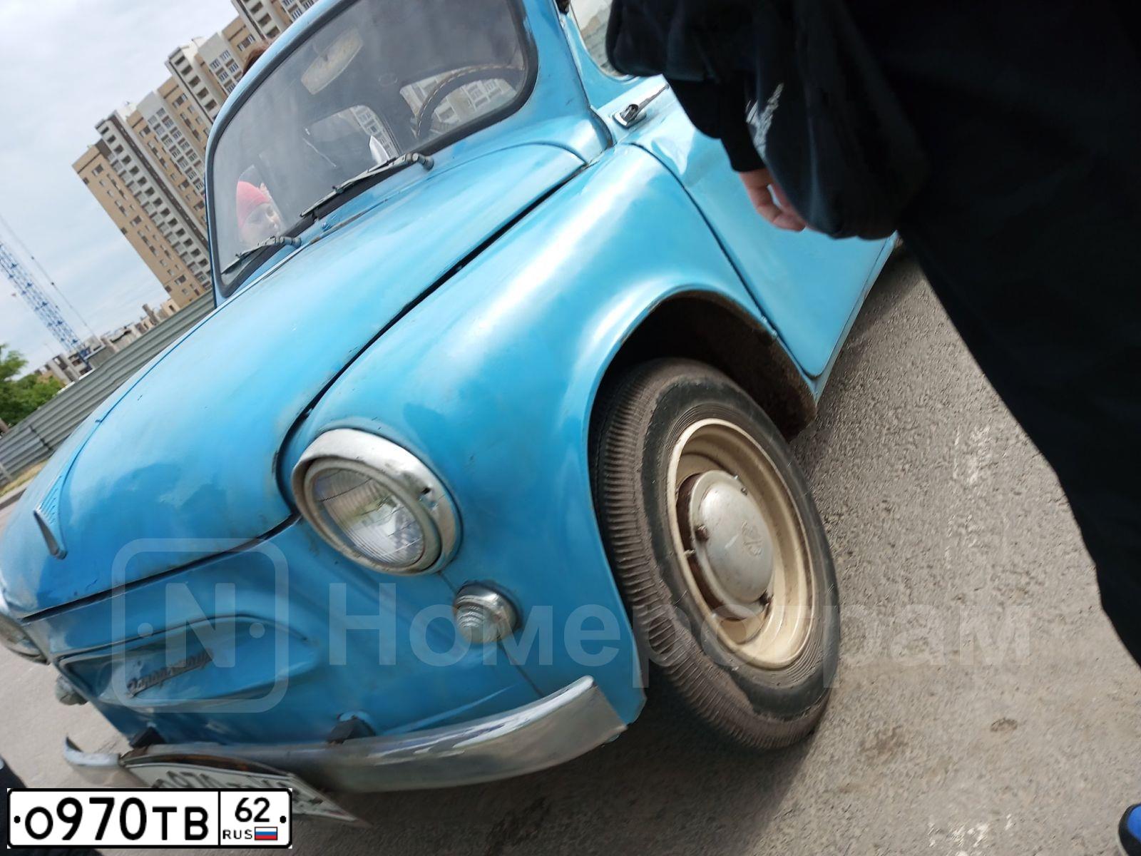 Фото автомобиля LADA 2121 NIVA, 2019 — госномер О970ТВ62. Цвет: серебристо-темно-серый