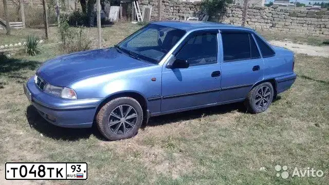 Фото автомобиля DAEWOO NEXIA, 2006 — госномер М834УА790. Цвет: ВАСИЛЕК