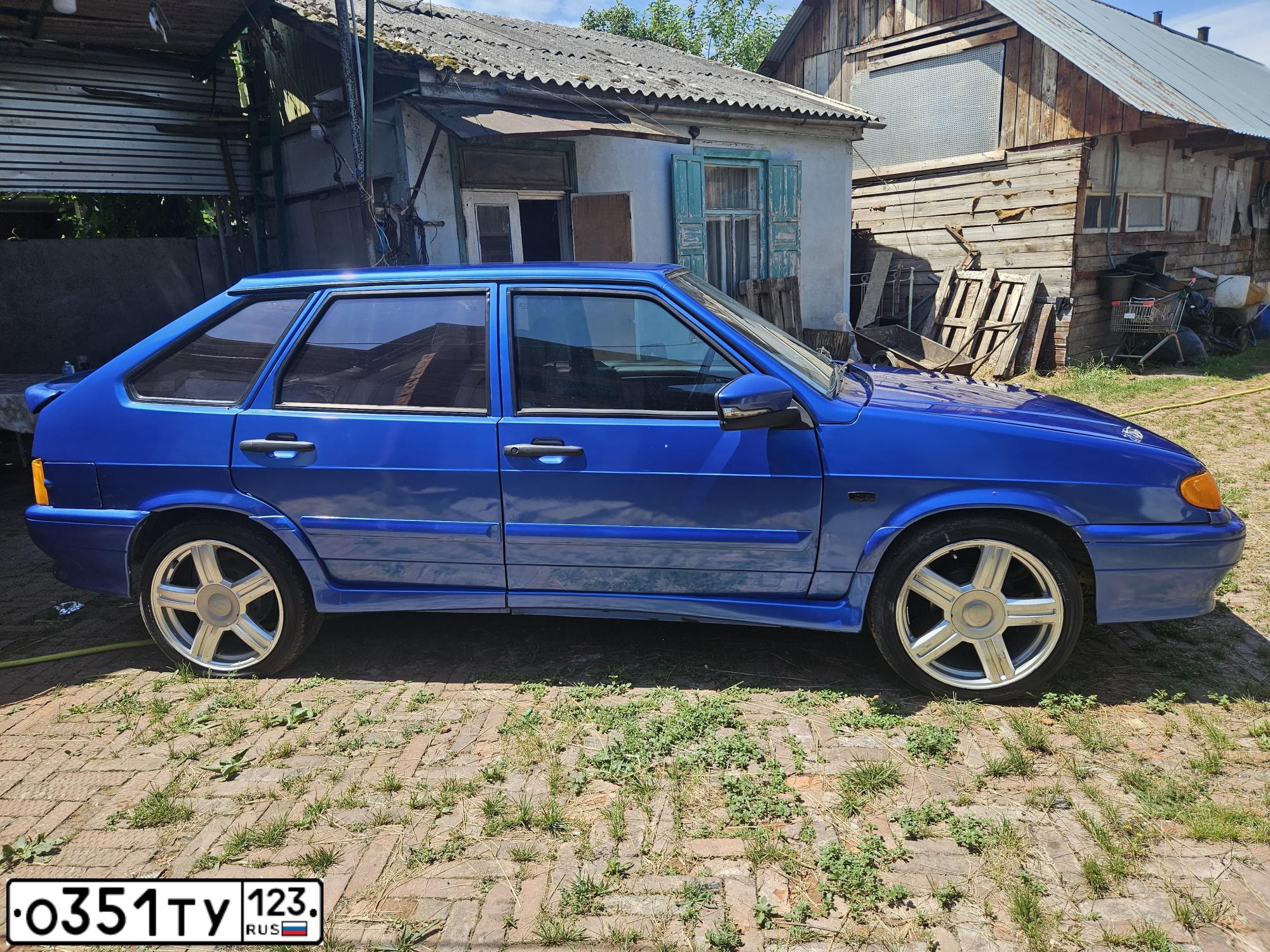 Фото автомобиля LADA 2114 SAMARA, 2009 — госномер О351ТУ123. Цвет: СВЕТЛО-ГОЛУБОЙ
