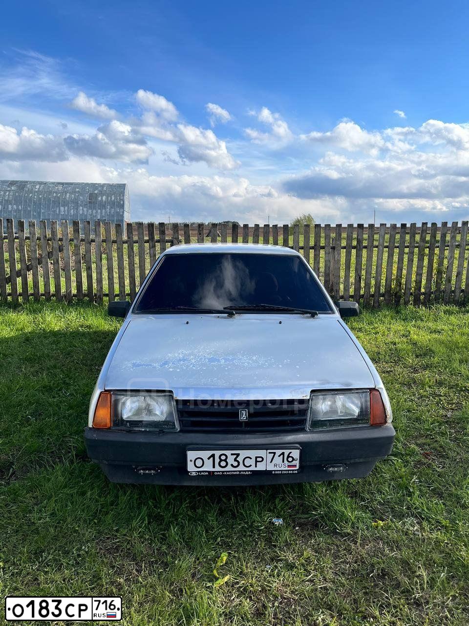 Фото автомобиля LADA 2109 SAMARA, 2003 — госномер О183СР716. Цвет: СВЕТЛО-СЕРЕБРИСТЫЙ МЕТАЛЛ