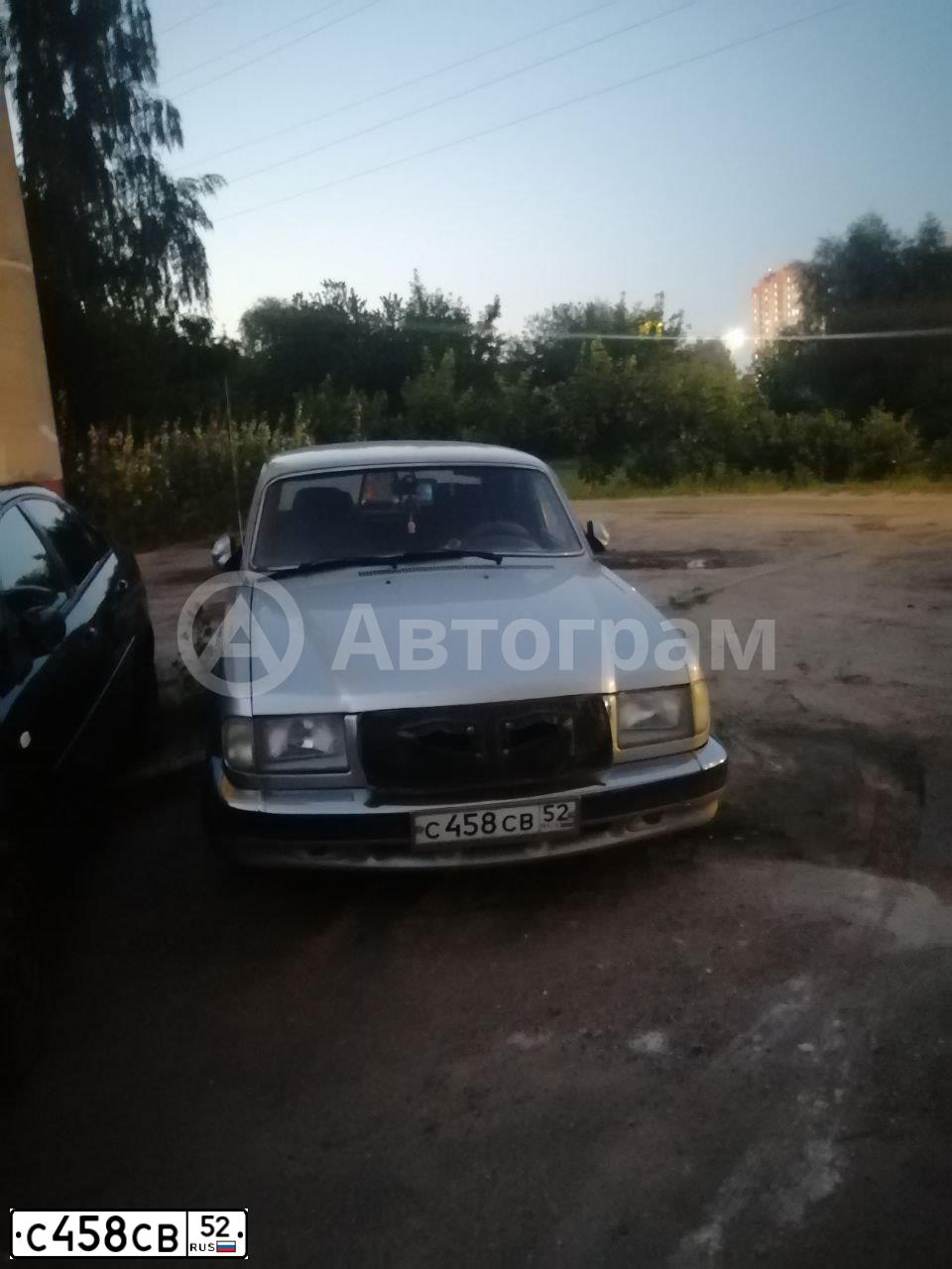 Фото автомобиля GAZ 3110 WOLGA, 2003 — госномер С458СВ52. Цвет: СВЕТЛО-СЕРЫЙ