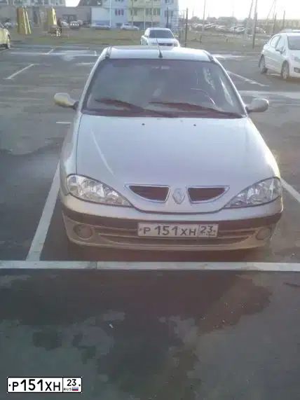 Фото автомобиля RENAULT MEGANE, 2001 — госномер Р151ХН23