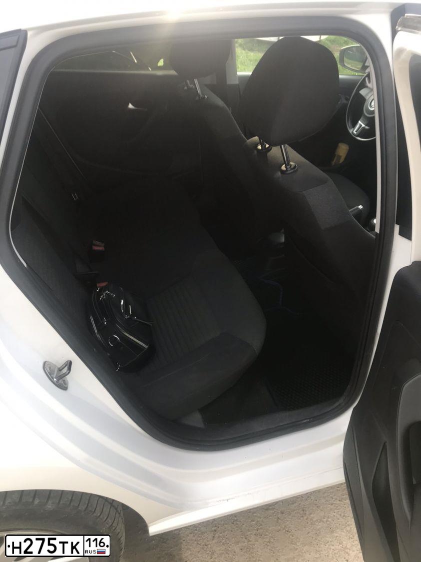 Фото автомобиля VOLKSWAGEN POLO, 2010 — госномер Н275ТК116