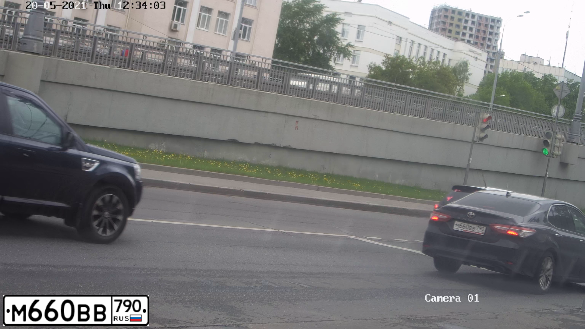 Фото автомобиля TOYOTA CAMRY, 2020 — госномер М660ВВ790. Цвет: ЧЕРНЫЙ-МЕТАЛЛИК