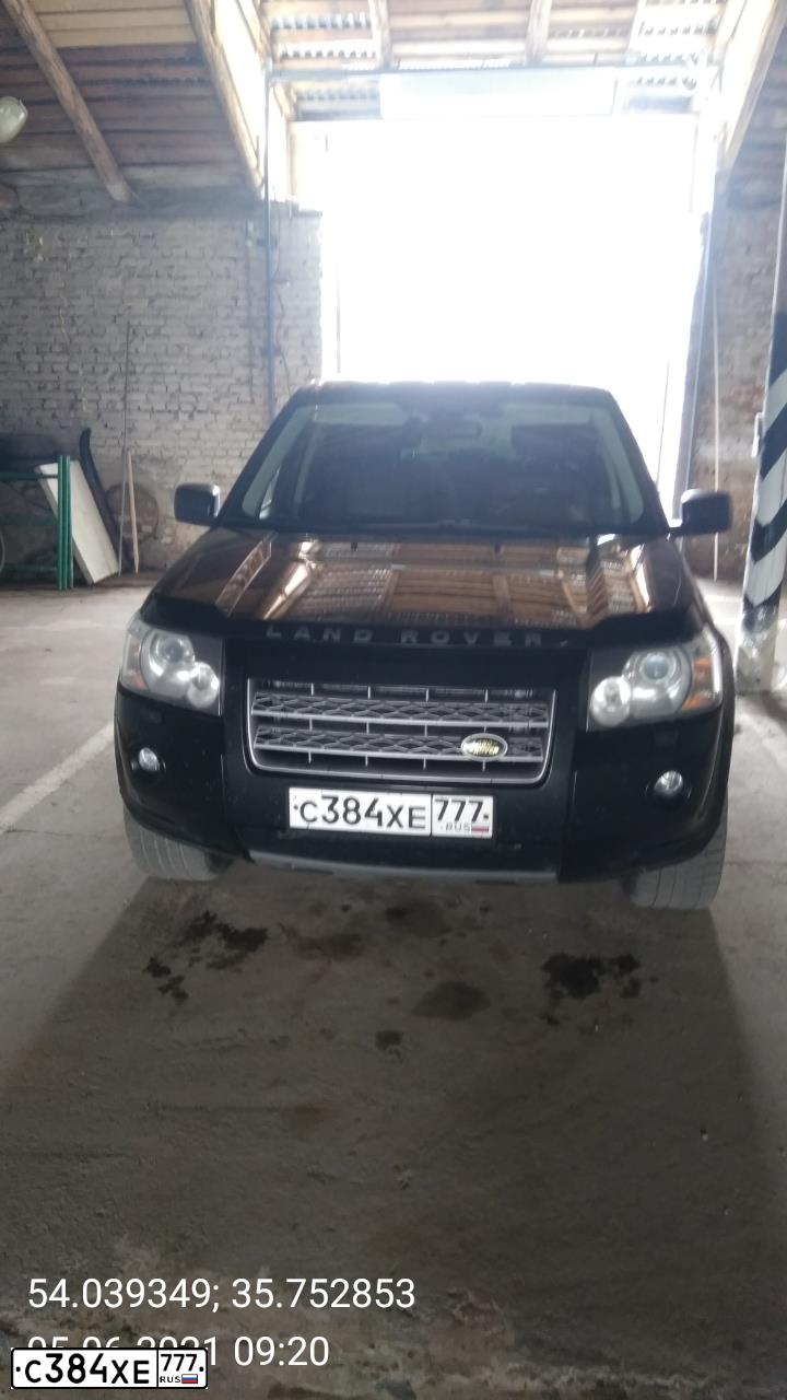 Фото автомобиля LANDROVER FREELANDER, 2009 — госномер С384ХЕ777. Цвет: ЧЕРНЫЙ