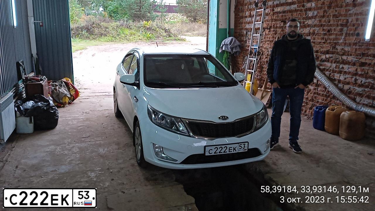 Фото автомобиля FORD D FOCUS, 2001 — госномер К904ВМ53. Цвет: ЧЕРНЫЙ