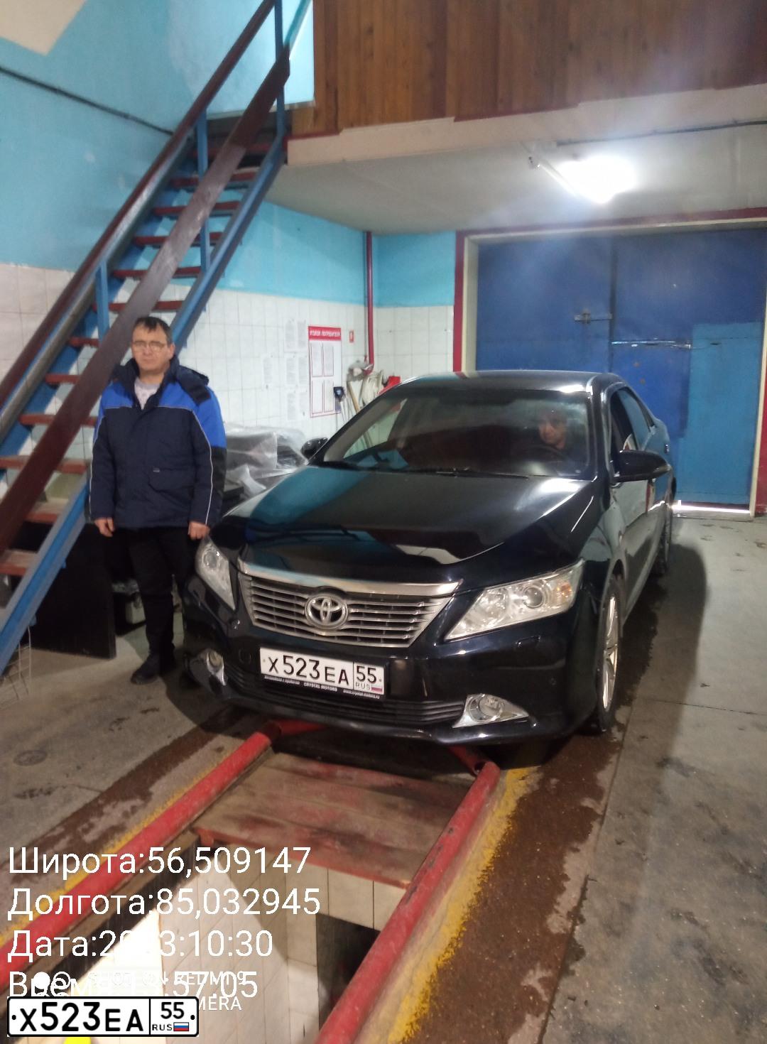 Фото автомобиля TOYOTA CAMRY, 2014 — госномер Т286НХ71. Цвет: ЧЕРНЫЙ МЕТАЛЛИК