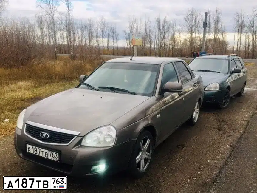 Фото автомобиля LADA 2170 PRIORA, 2014 — госномер С355РА73. Цвет: Золотисто-коричневый
