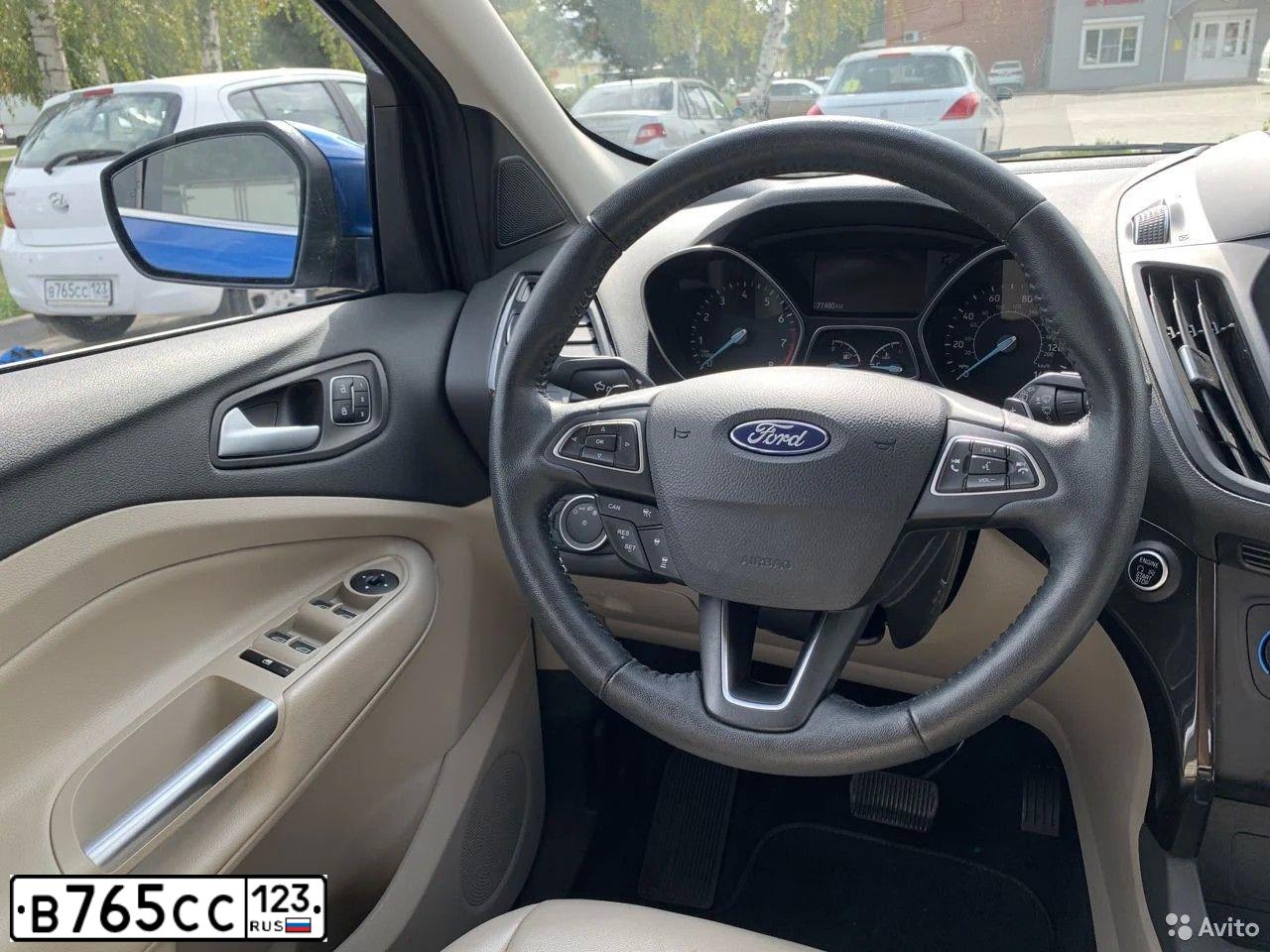 Фото автомобиля KIA SPORTAGE, 2013 — госномер К222АС23. Цвет: Белый