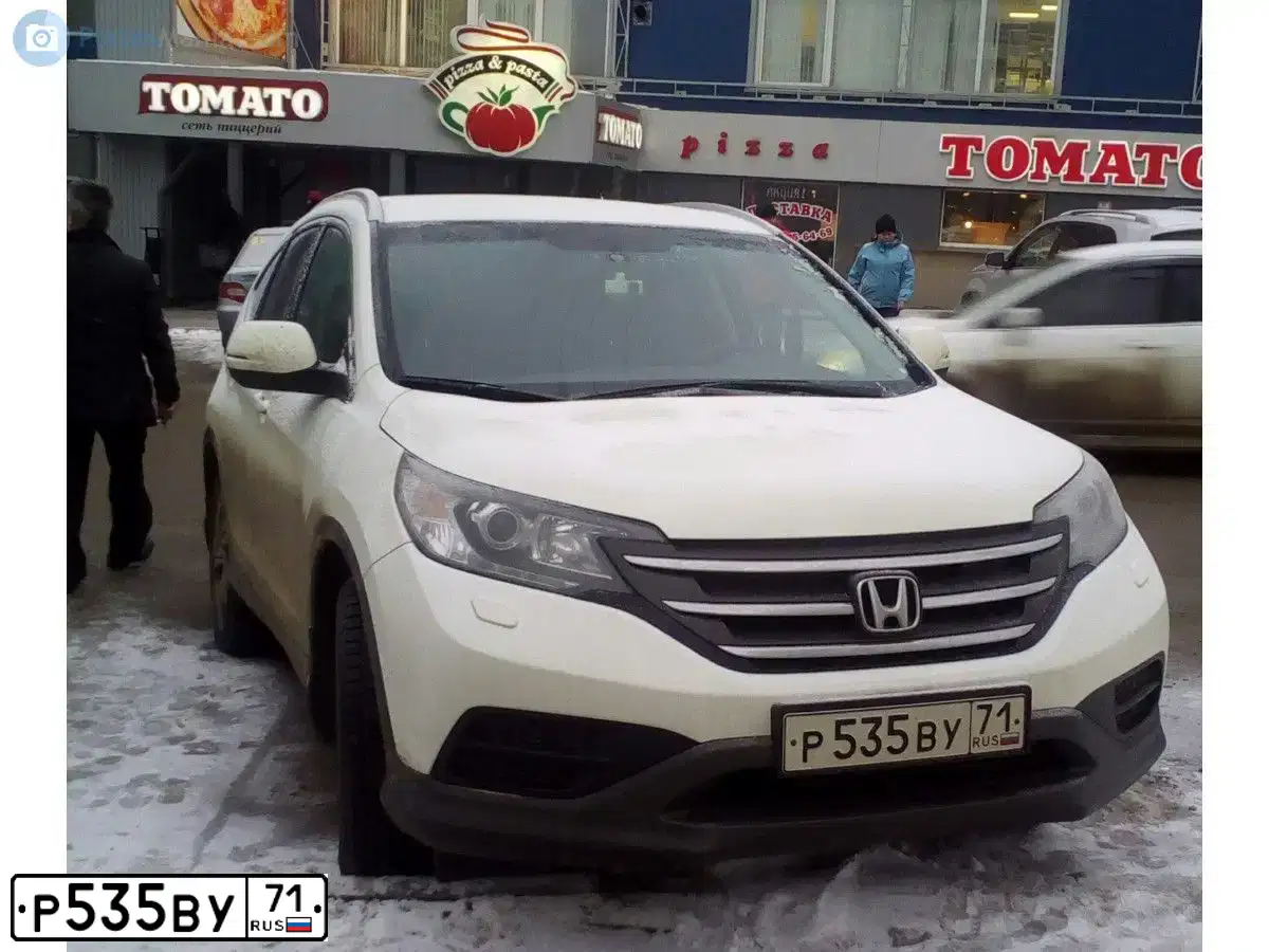 Фото автомобиля HONDA CR-V, 2013 — госномер Р535ВУ71. Цвет: Белый