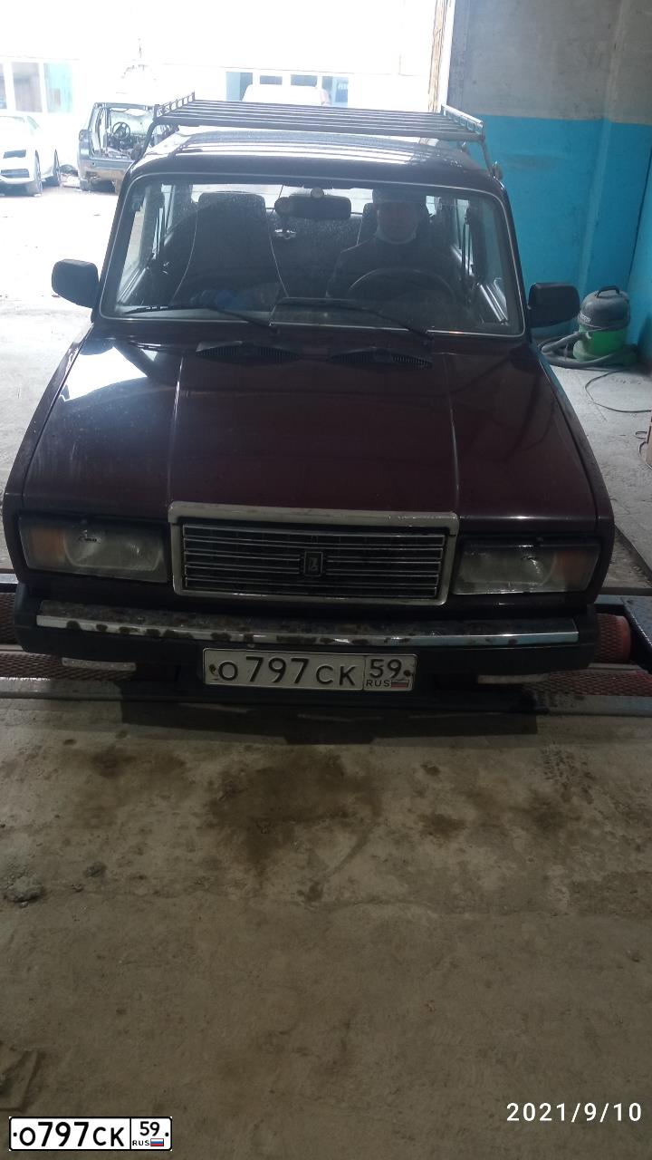 Фото автомобиля LADA 2107 LADA, 2005 — госномер О797СК59. Цвет: ТЕМНО-ВИШНЕВЫЙ