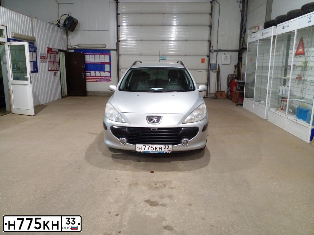 Фото автомобиля PEUGEOT 307, 2006 — госномер Н775КН33. Цвет: СЕРЕБРИСТЫЙ
