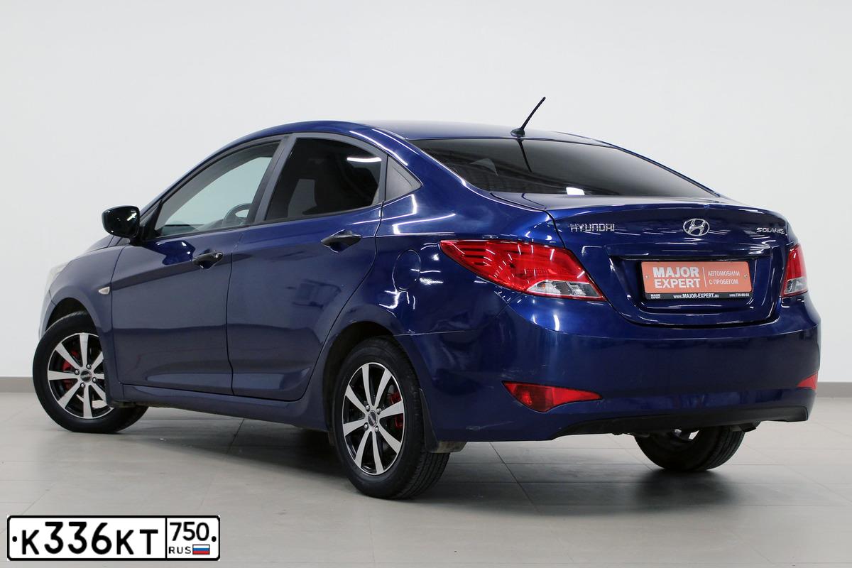 Фото автомобиля HYUNDAI SOLARIS, 2015 — госномер С369ТО33. Цвет: синий