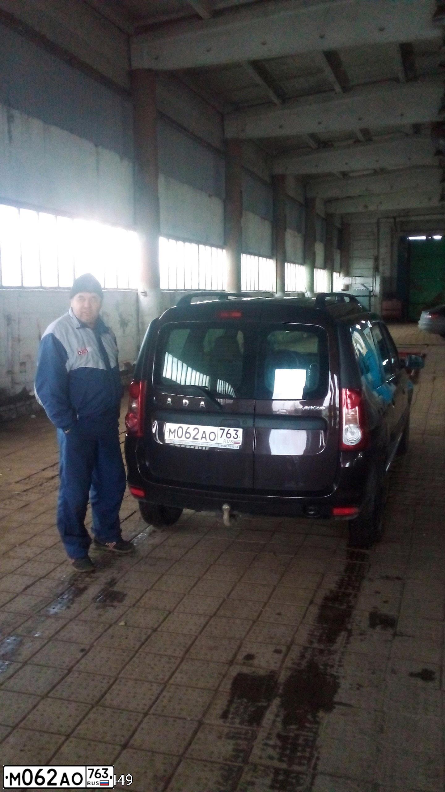 Фото автомобиля LADA LARGUS, 2019 — госномер М062АО763. Цвет: Коричневый
