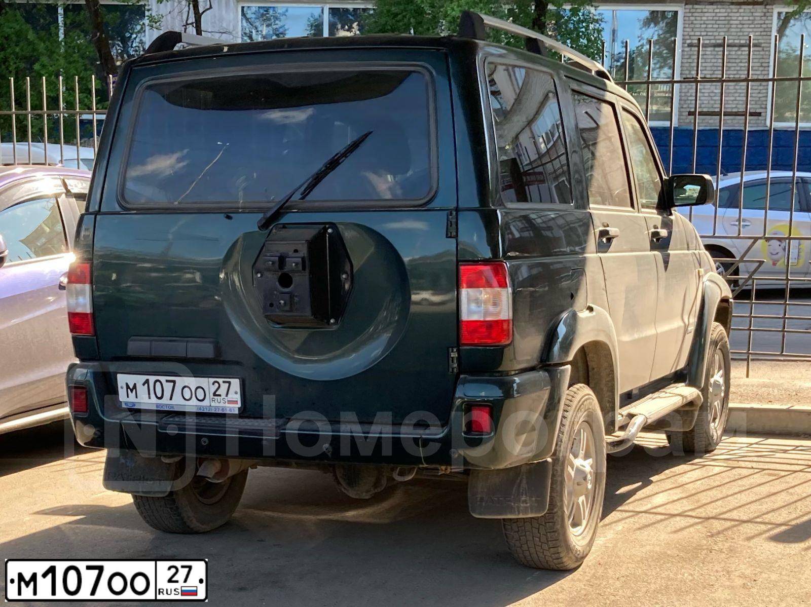 Фото автомобиля UAZ 3163 PATRIOT, 2014 — госномер М107ОО27. Цвет: АМУЛЕТ МЕТАЛЛИК