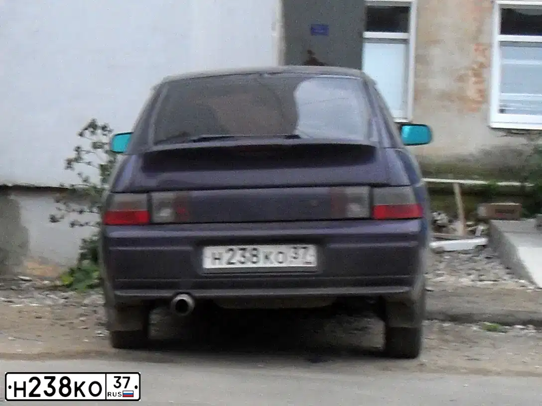 Фото автомобиля LADA 2112, 2001 — госномер Н238КО37. Цвет: ФИОЛЕТОВЫЙ