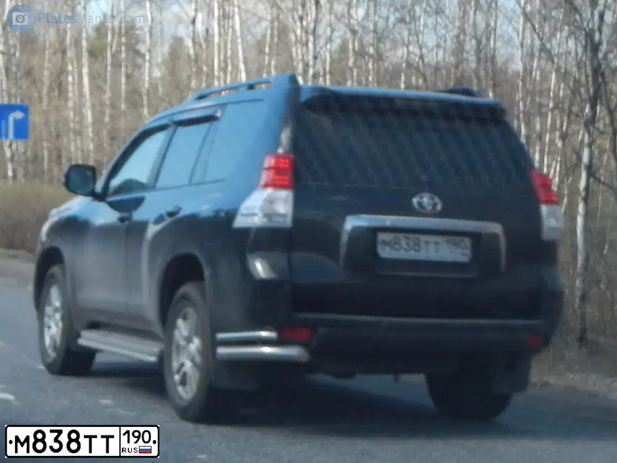 Фото автомобиля TOYOTA LANDCRUISER, 2012 — госномер М838ТТ190. Цвет: ЧЕРНЫЙ
