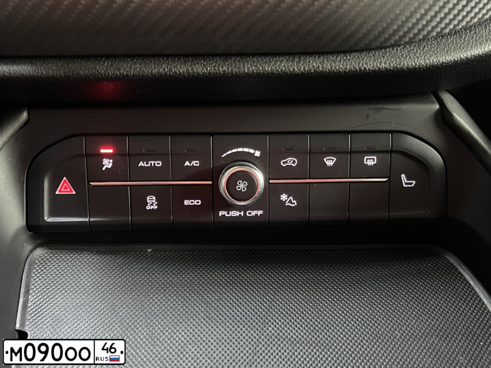 Фото автомобиля KIA SPORTAGE, 2012 — госномер О200ОХ46. Цвет: Белый