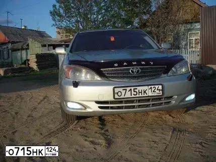 Фото автомобиля TOYOTA CAMRY, 2003 — госномер Р007СМ52. Цвет: Серый