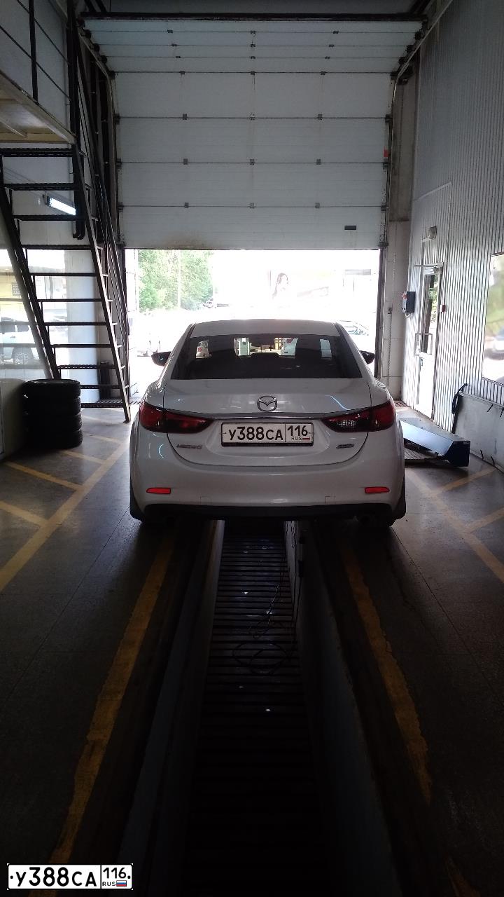 Фото автомобиля MAZDA 6, 2014 — госномер У388СА116. Цвет: Белый