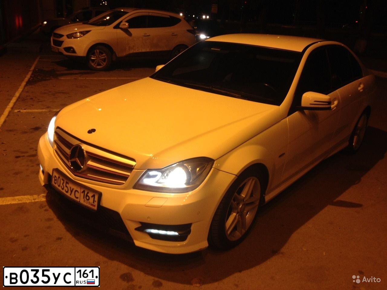 Фото автомобиля MERCEDES C-KLASSE, 2011 — госномер Т977РС799. Цвет: БЕЛЫЙ