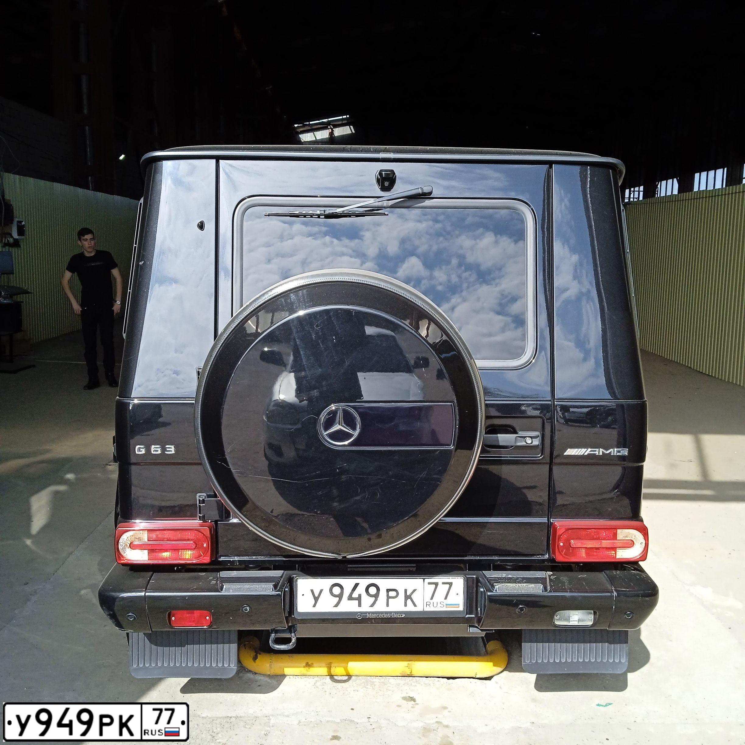 Фото автомобиля MERCEDES G-KLASSE, 2013 — госномер Е403ТМ95. Цвет: ЧЕРНЫЙ