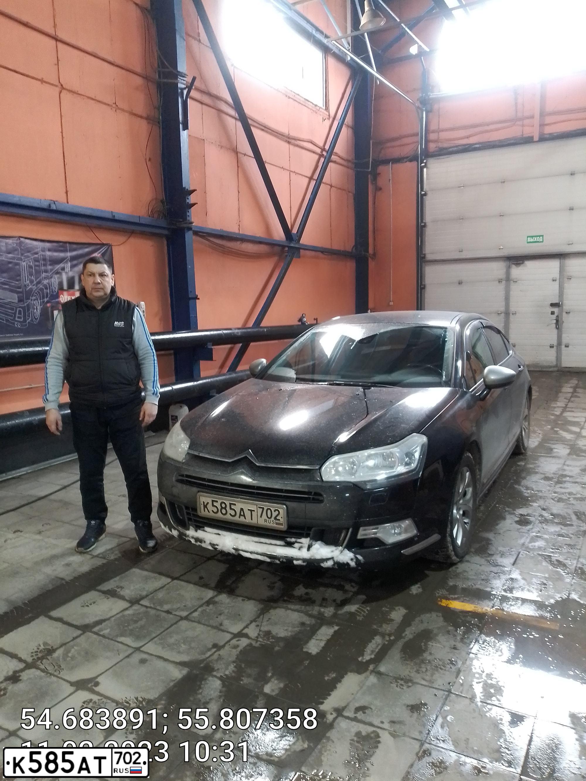 Фото автомобиля CITROEN C5, 2012 — госномер К506НМ702. Цвет: ЧЕРНЫЙ