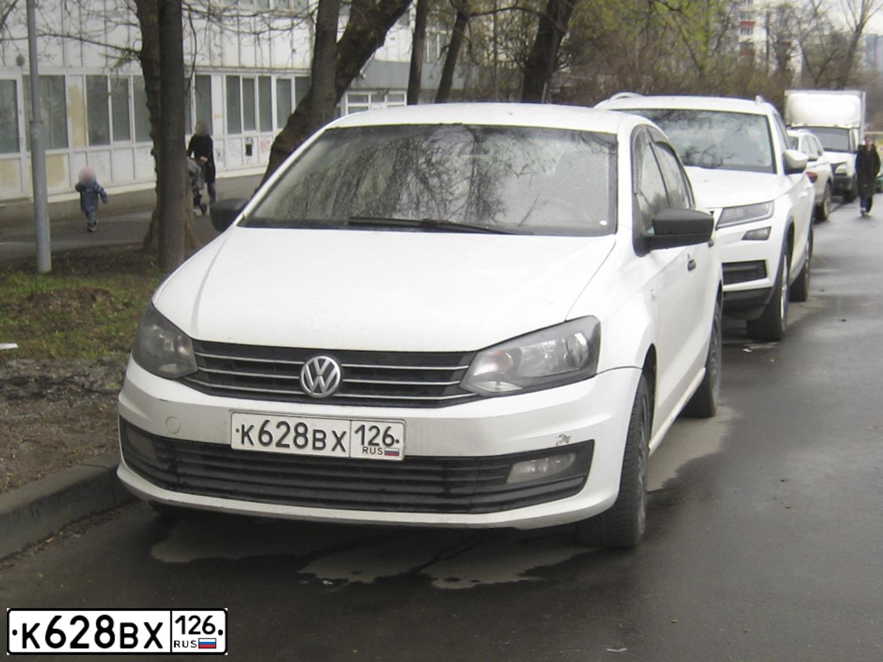 Фото автомобиля VOLKSWAGEN POLO, 2017 — госномер А329МА105. Цвет: Белый
