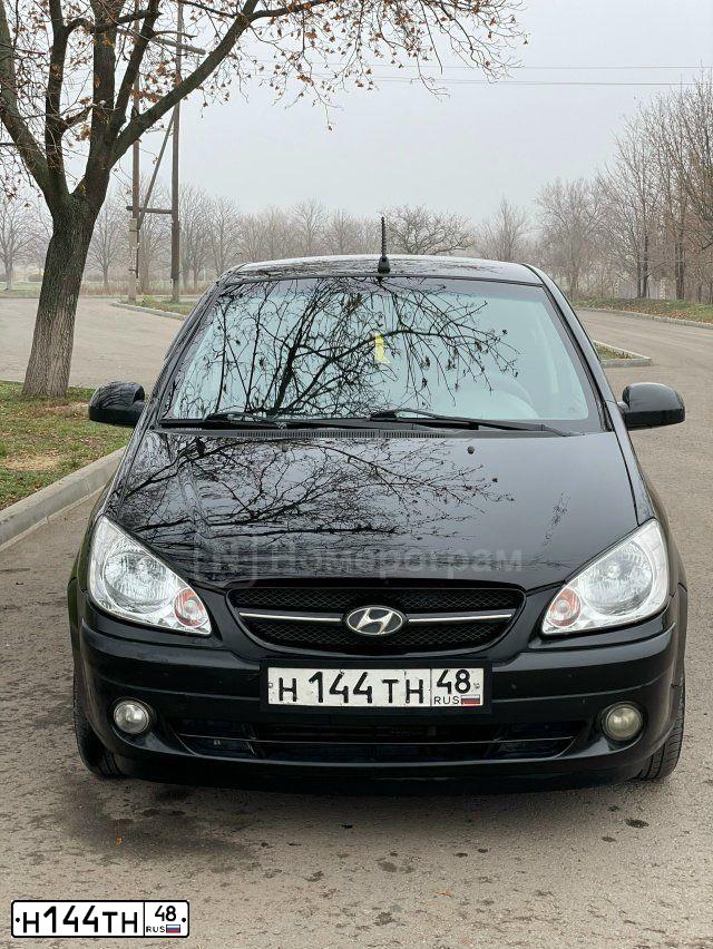 Фото автомобиля HYUNDAI GETZ, 2007 — госномер Н144ТН48. Цвет: ЧЕРНЫЙ