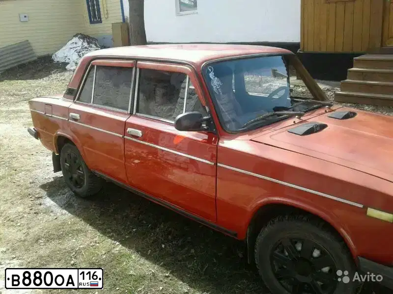 Фото автомобиля LADA 2106, 1995 — госномер В880ОА116. Цвет: РУБИН