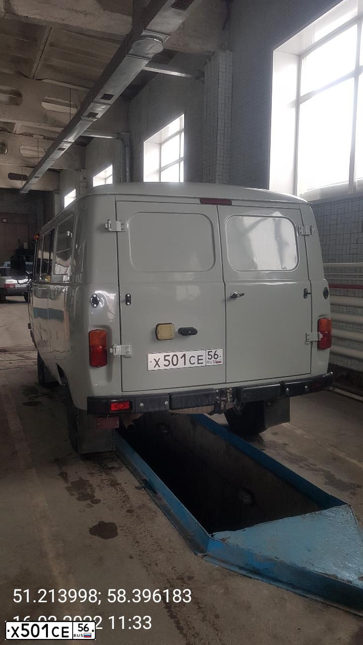 Фото автомобиля UAZ 3909, 2018 — госномер Х501СЕ56. Цвет: СВЕТЛ СЕР НЕМЕТАЛЛИК