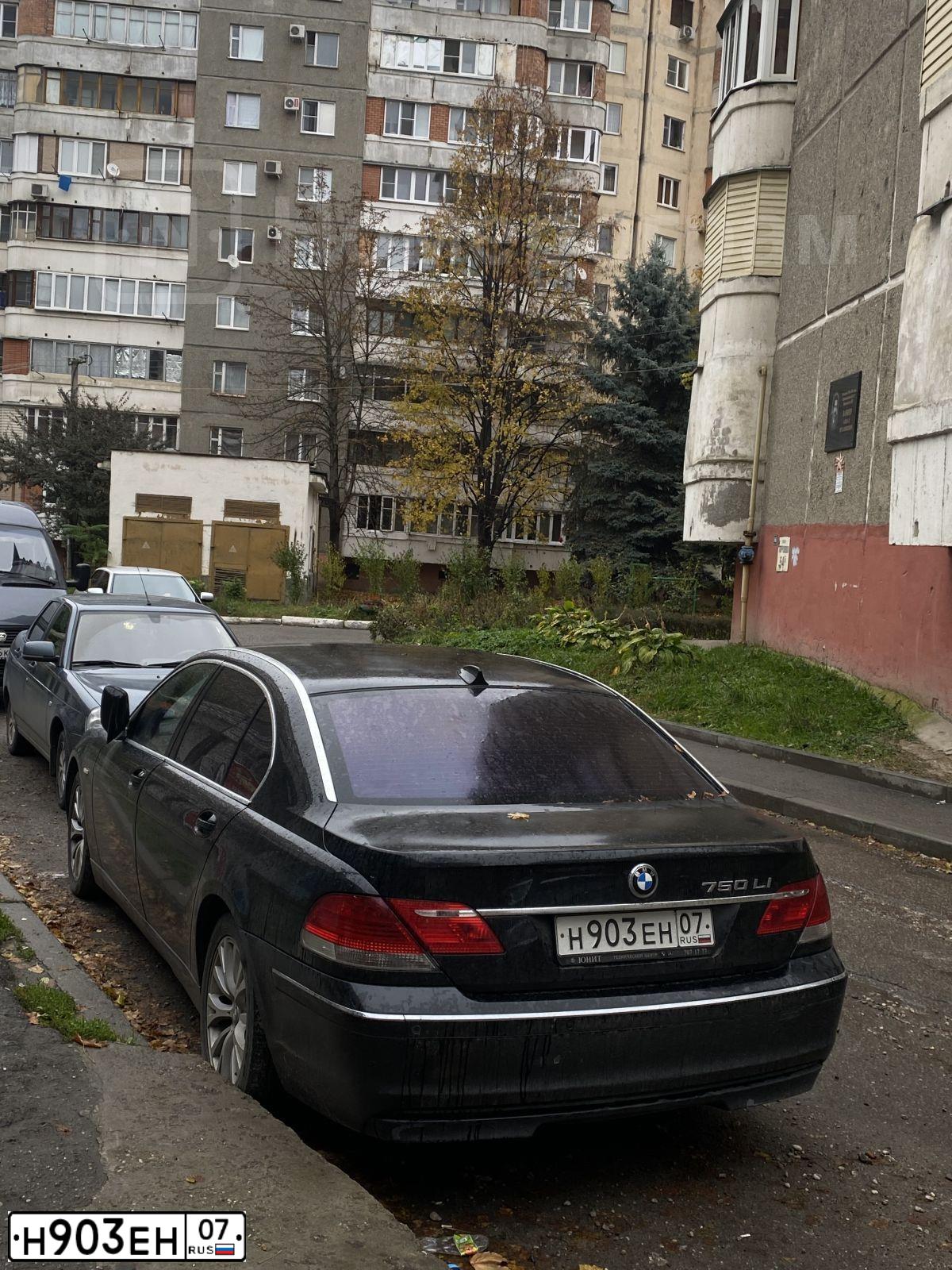 Фото автомобиля BMW SERIE 7, 2006 — госномер Н903ЕН07. Цвет: ЧЕРНЫЙ