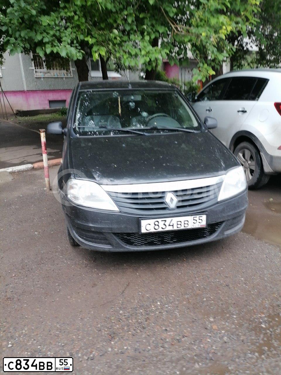 Фото автомобиля RENAULT LOGAN, 2012 — госномер С834ВВ55. Цвет: ЧЕРНЫЙ