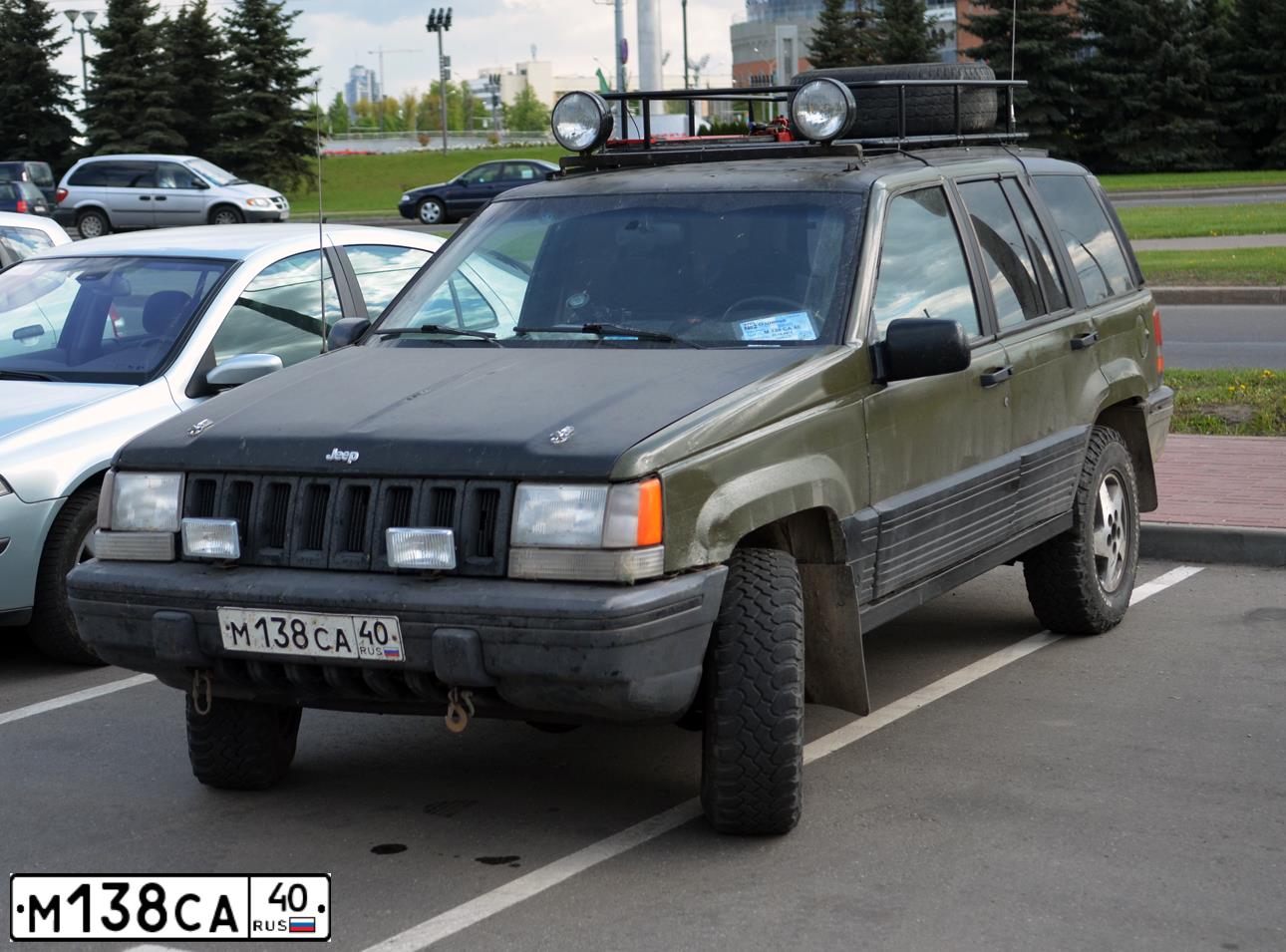 Фото автомобиля JEEP GRAND CHEROKEE, 1992 — госномер К708ТН777. Цвет: ЗЕЛЕНЫЙ