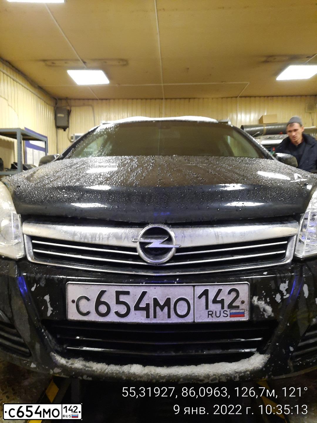 Фото автомобиля OPEL ASTRA, 2007 — госномер С654МО142. Цвет: ЧЕРНЫЙ