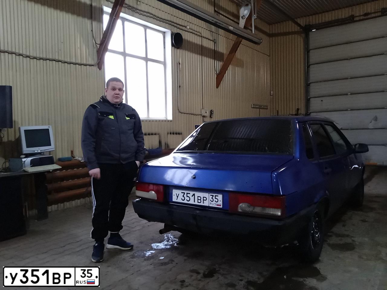 Фото автомобиля LADA 2109 SAMARA, 2001 — госномер О271УР29. Цвет: ТЕМНО-ЗЕЛЕНЫЙ