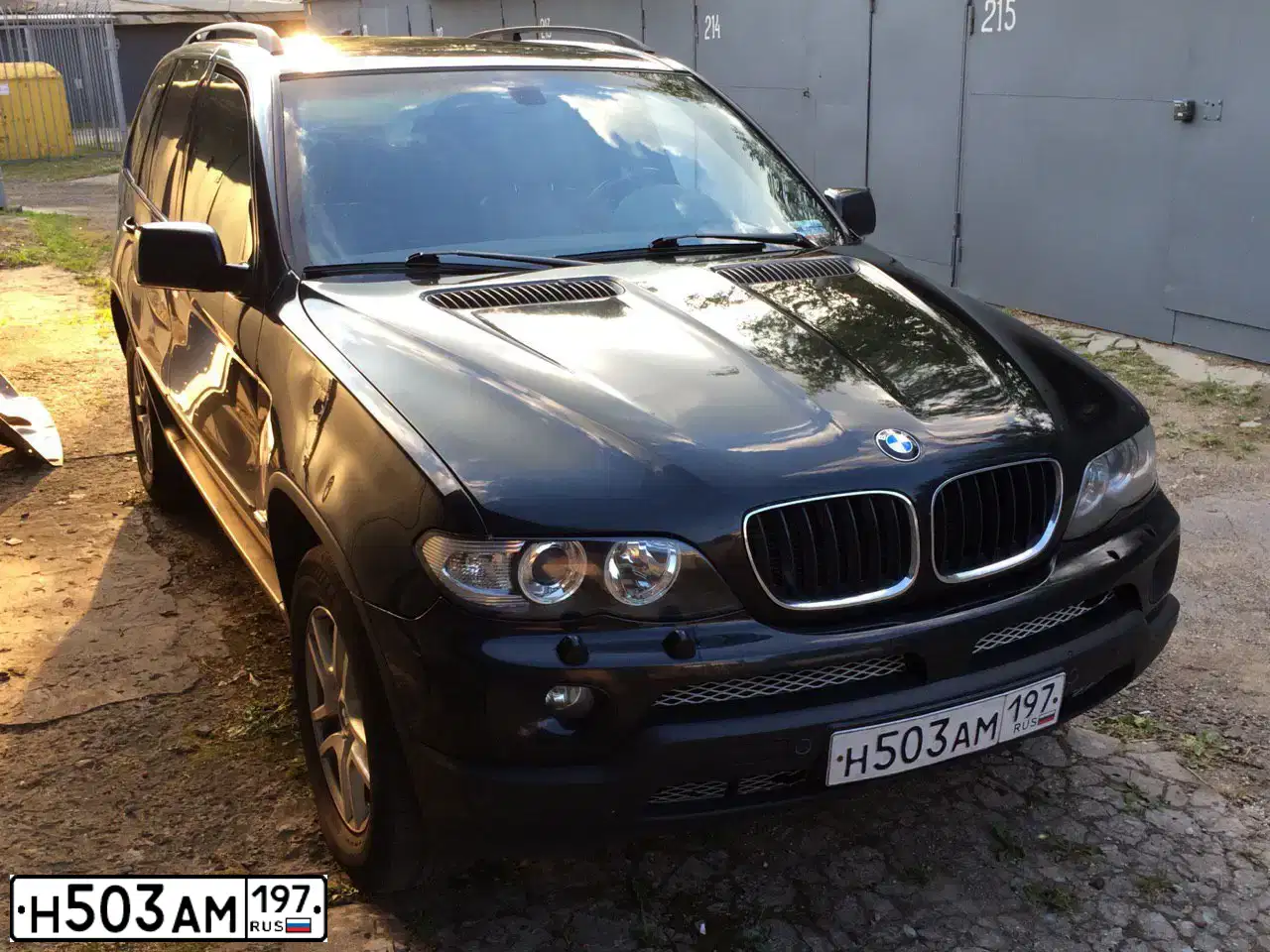 Фото автомобиля BMW X5, 2001 — госномер Н503АМ197. Цвет: ЧЕРНЫЙ