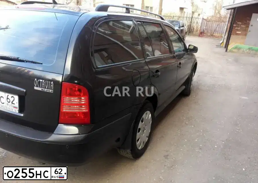 Фото автомобиля SKODA OCTAVIA, 2007 — госномер О255НС62. Цвет: ЧЕРНЫЙ